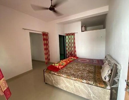 Unity Homestay Garudeshwar Luaran gambar